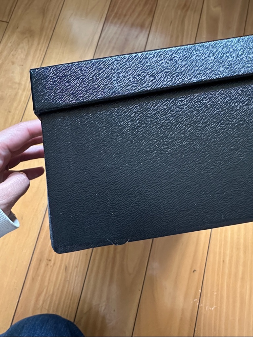 Chanel Shoe Box - Picture 4 of 4